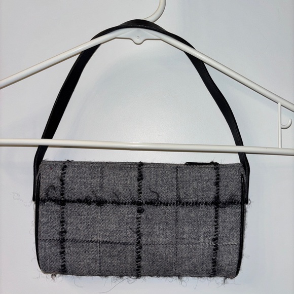 🩶Ralph Lauren Wool Purse🩶 - Picture 2 of 13